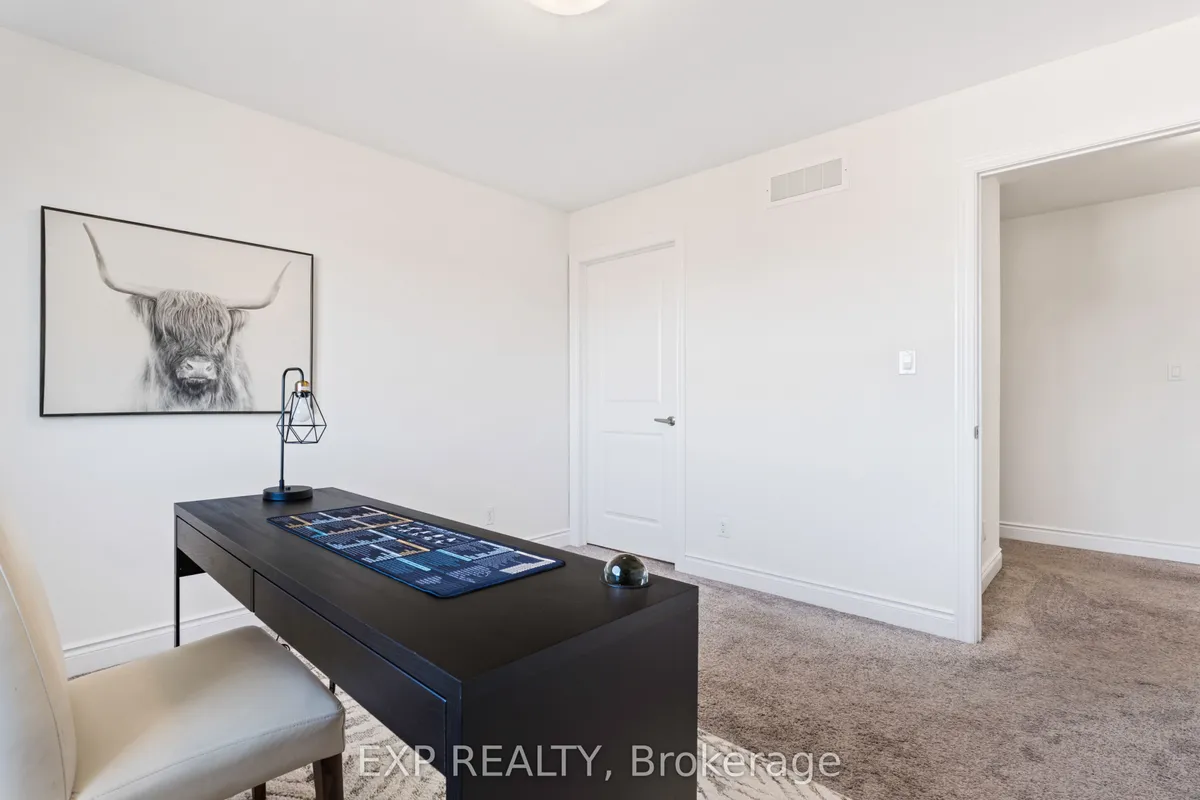 10 Cobblestone Street, ON K8P 0E4