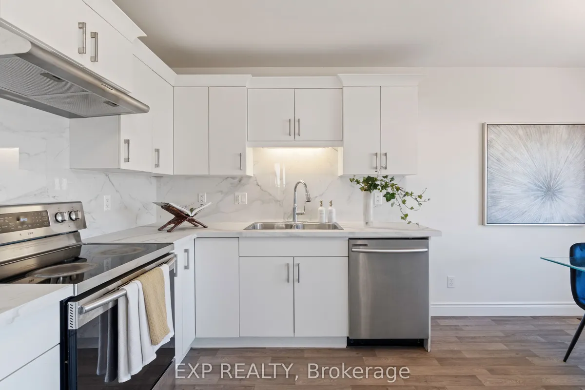 10 Cobblestone Street, ON K8P 0E4