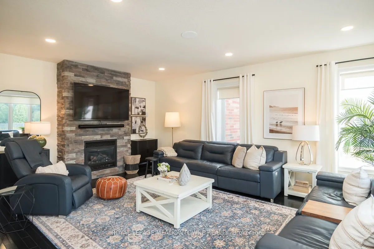 63 Stewart Drive, ON N1H 6H7