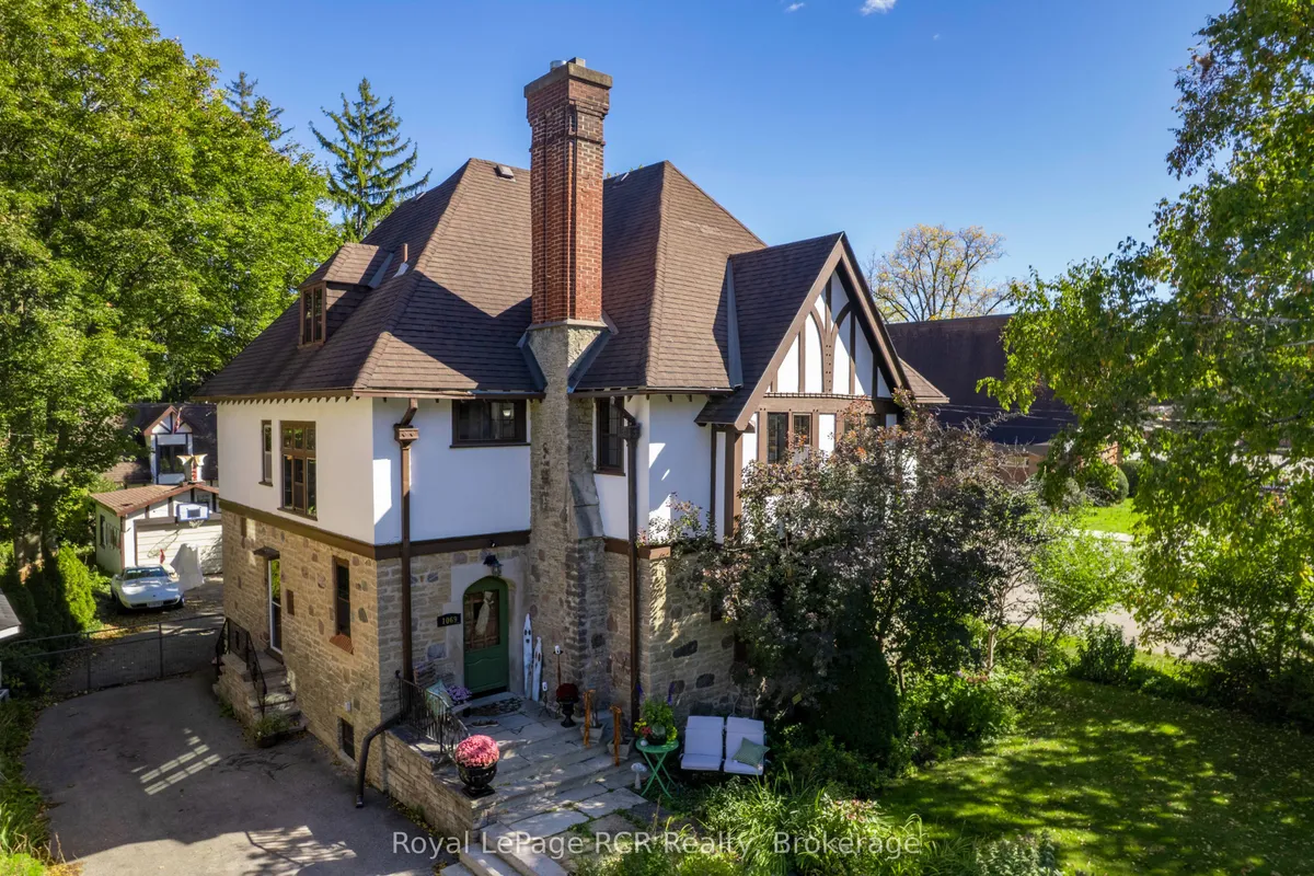 1069 4th Avenue, ON N4K 4W1