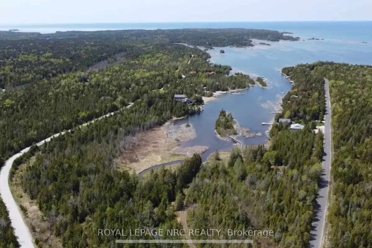 25 Simpson Avenue, ON N0H 2R0