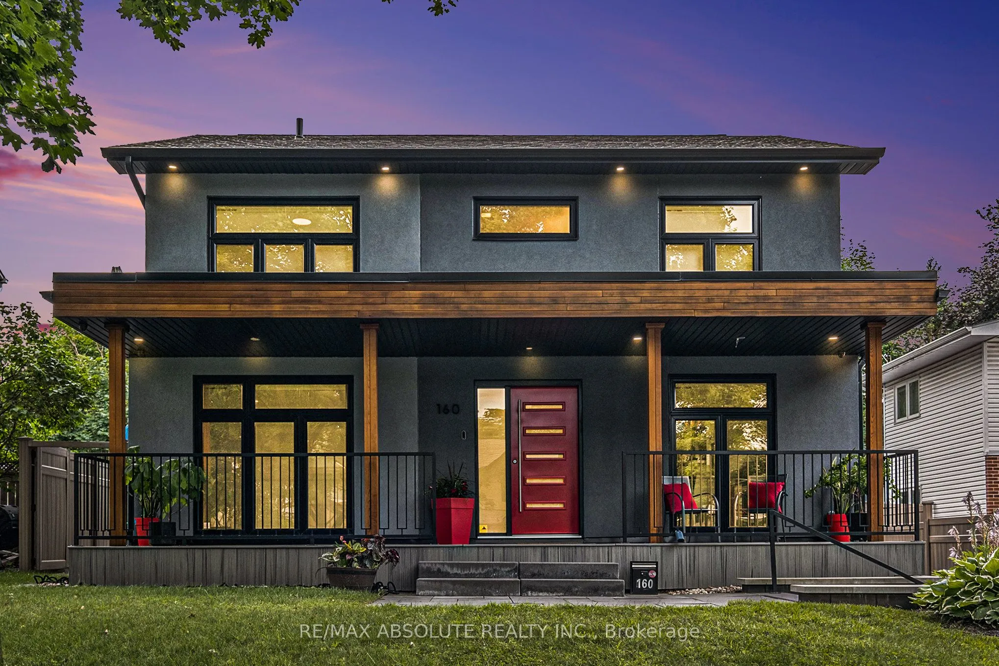 160 BEGONIA Avenue, ON K1H 6E4