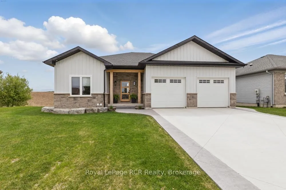 13 Jonathan Crescent, ON N0G 2J0