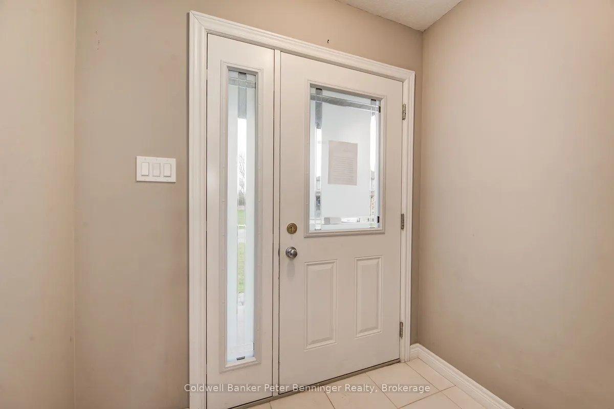 77 John Brabson Crescent, ON N1G 0G7