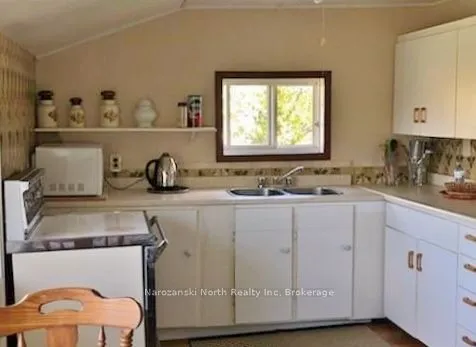 556 Hartley Bay Road, ON P0M 1A0