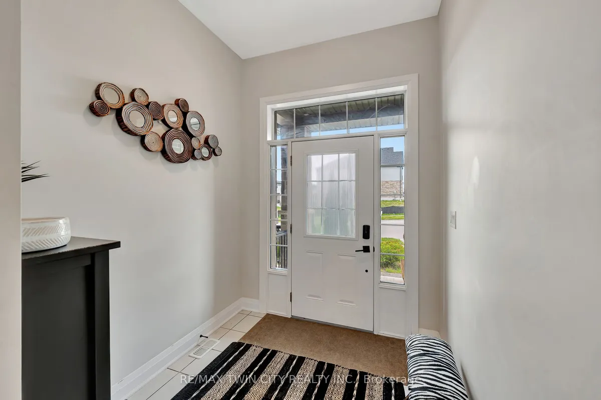 592 Mayapple Street, ON N2V 0E3