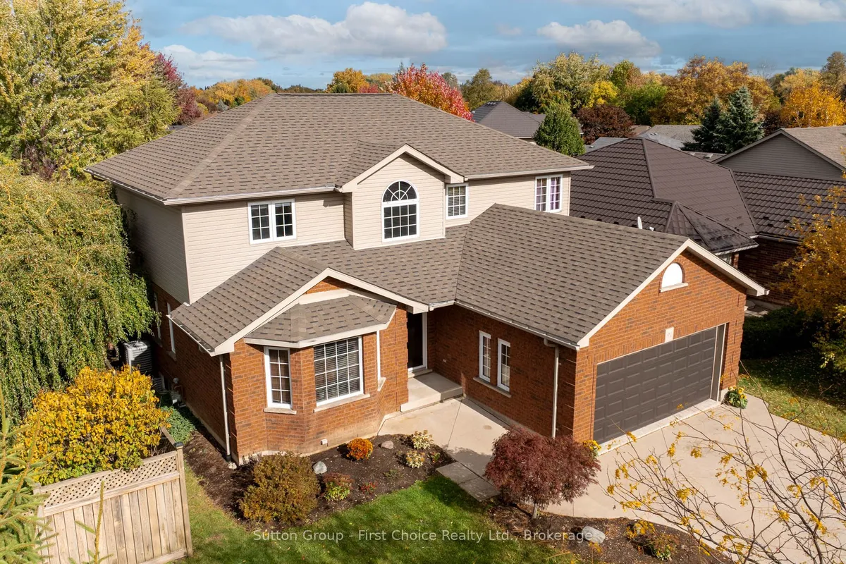 91 Lightbourne Avenue, ON N4Z 1C8