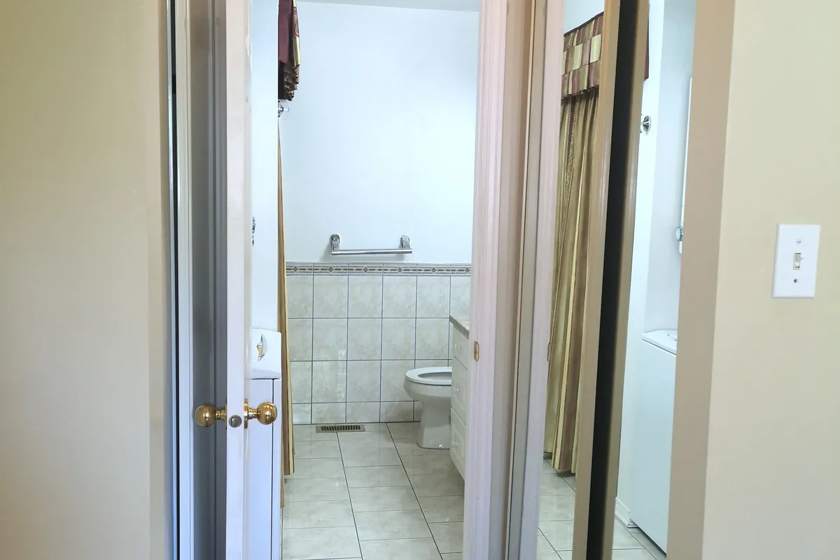 234 Hemlock Crescent, ON K6H 7M2