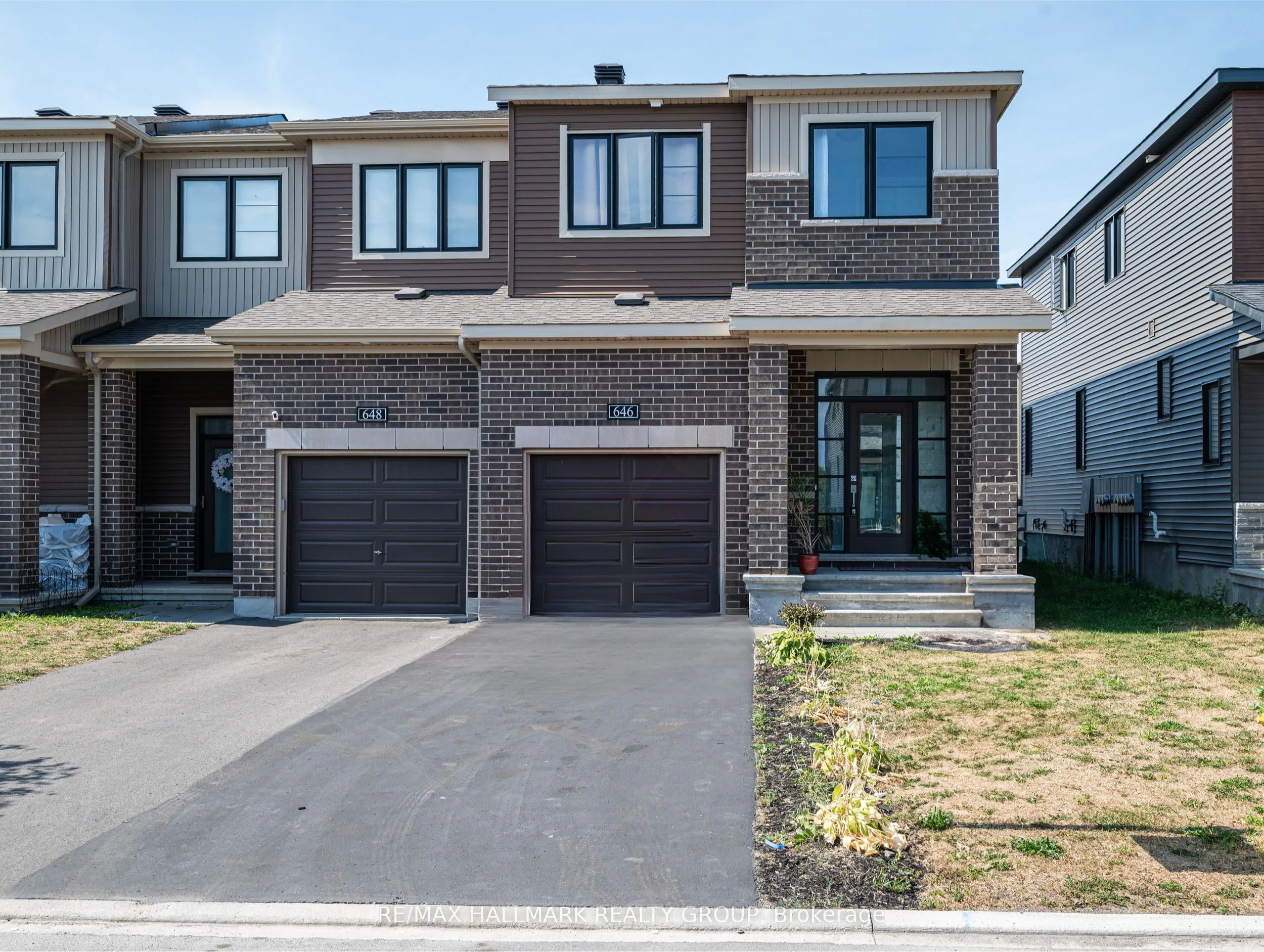 646 HAMSA Street, ON K2J 6Z7