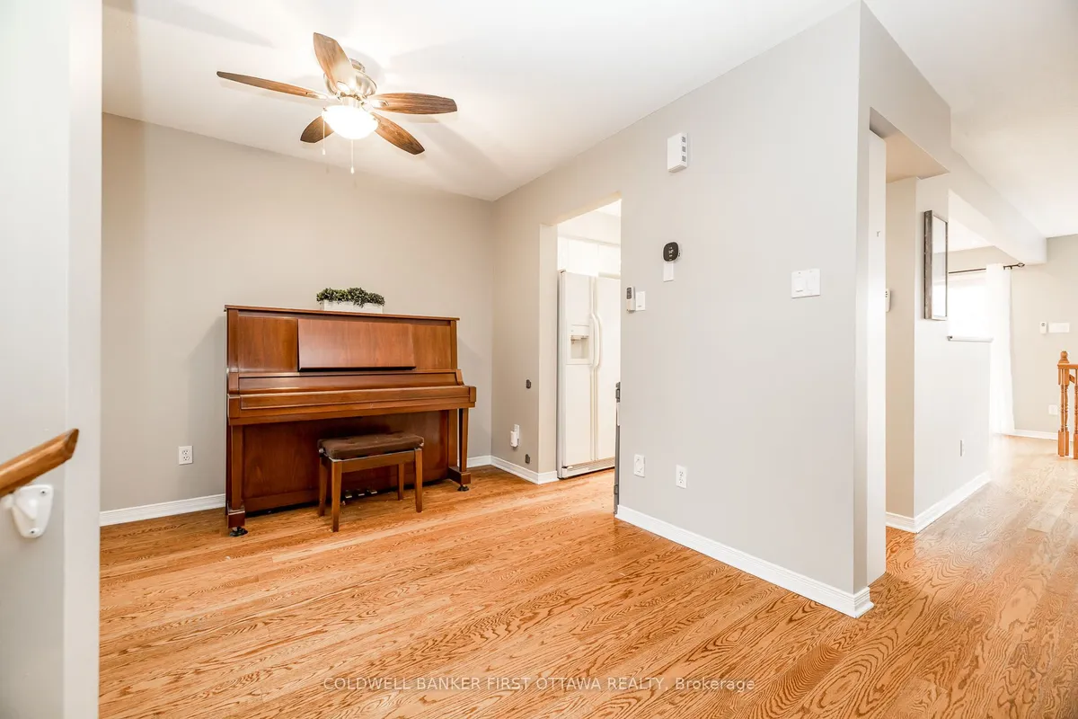 92 DEERFOX Drive, ON K2J 4W9