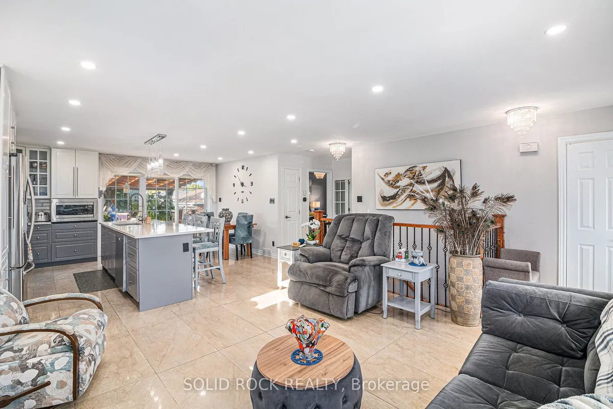 1506 FIRST Street, ON K6H 1R1