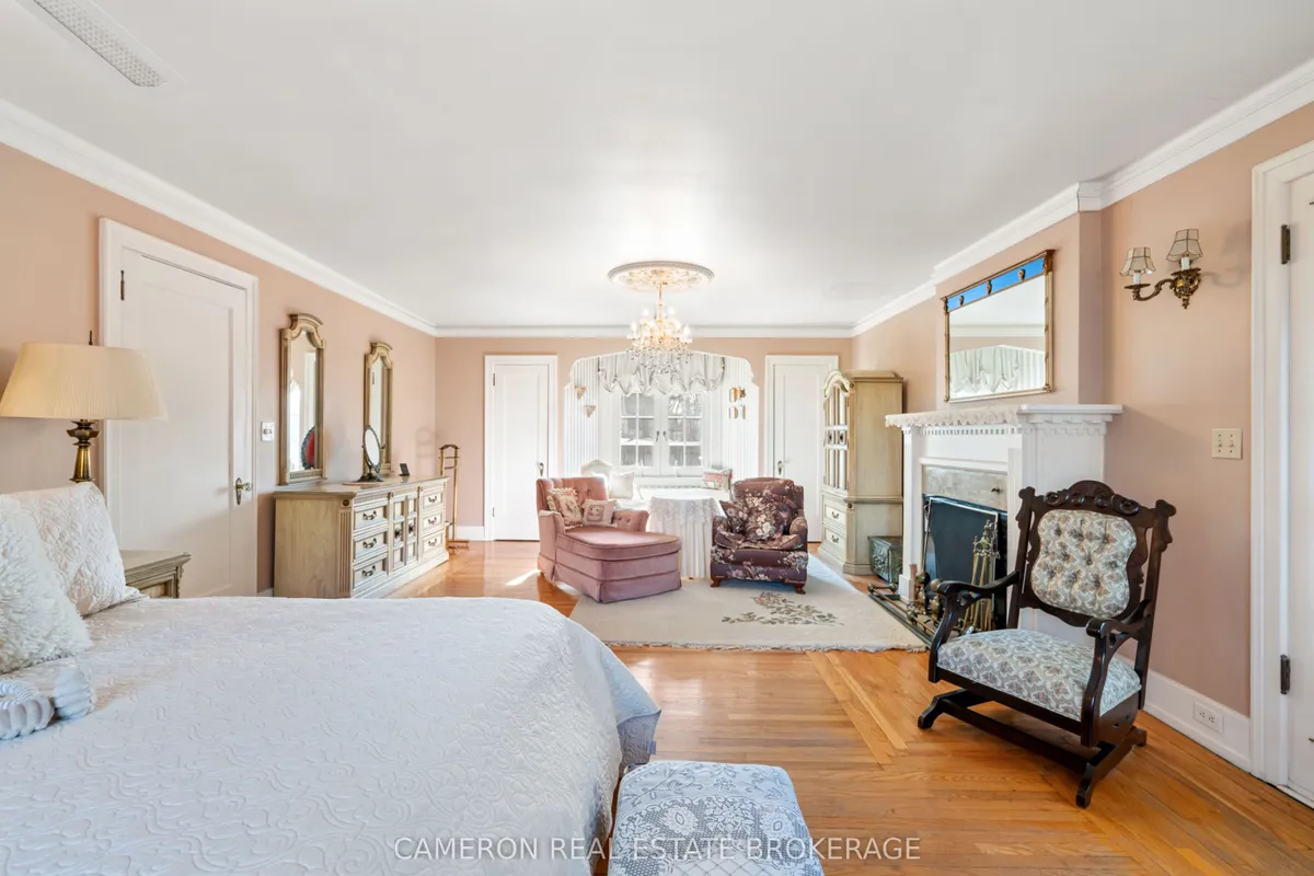 425 SECOND Street, ON K6H 1Z2