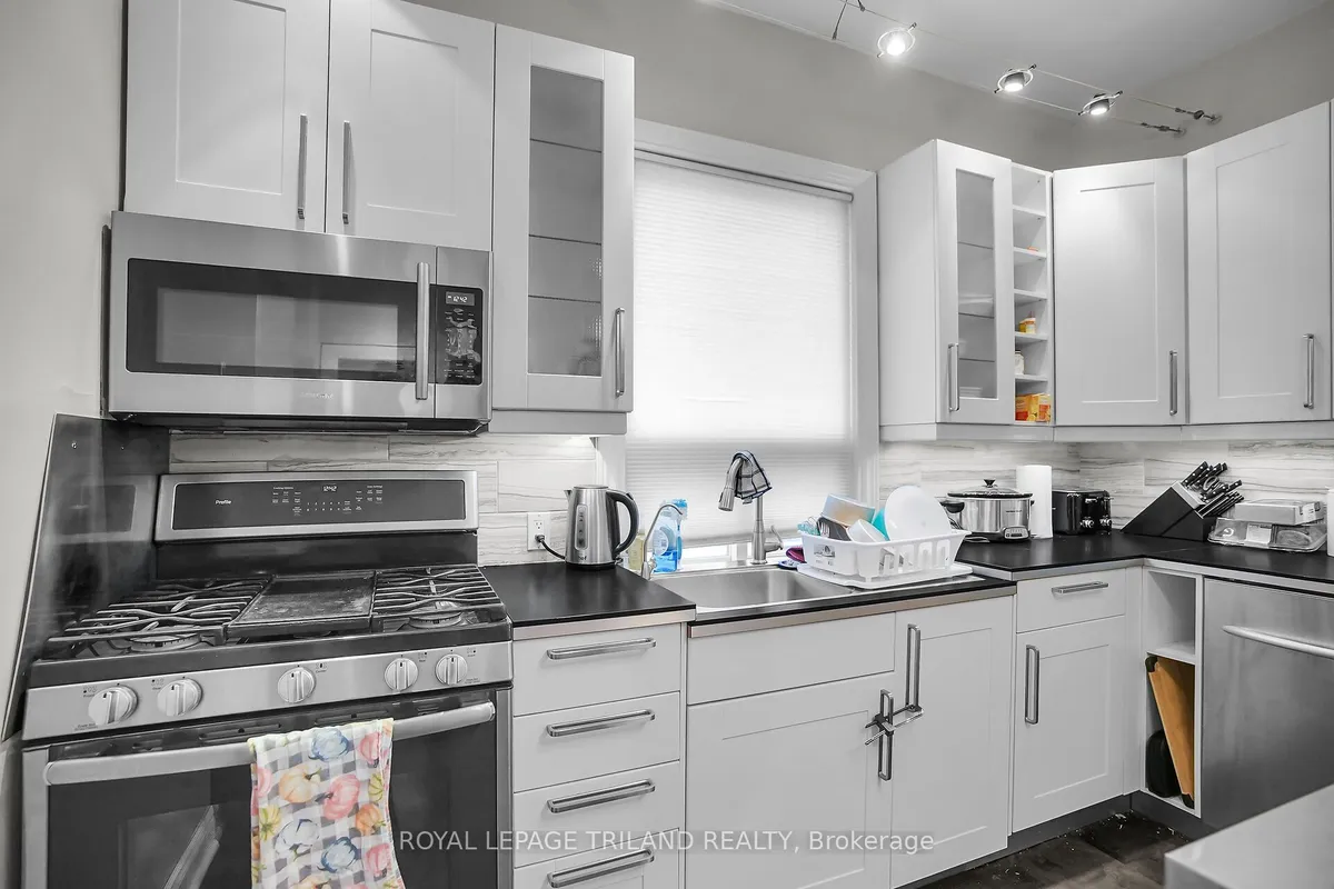 40 Metcalfe Street, ON N5R 3K2