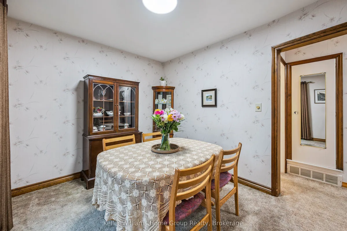 54 Ottawa Crescent, ON N1E 2A6