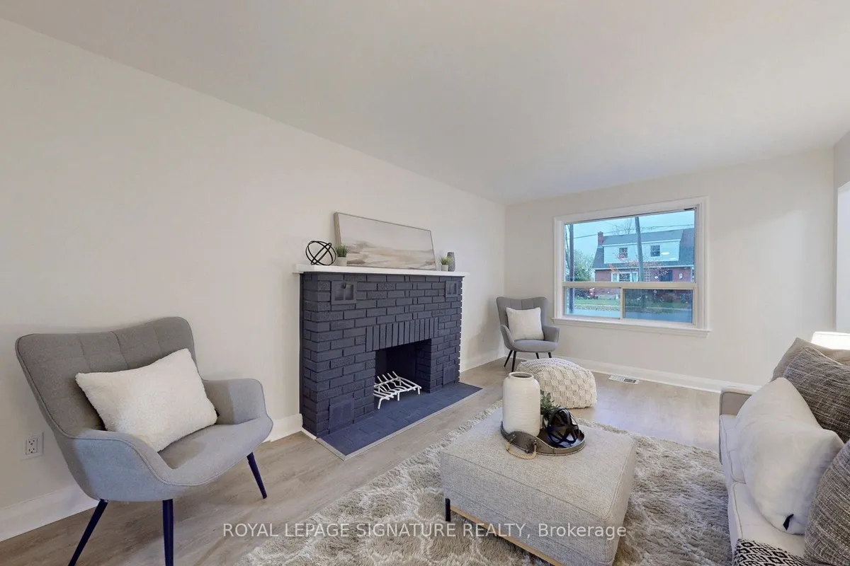 347 Caddy Street, ON K9H 1M2