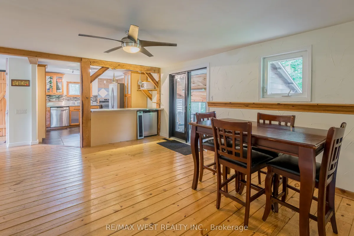 8 Robins Lane, ON L0K 1W0