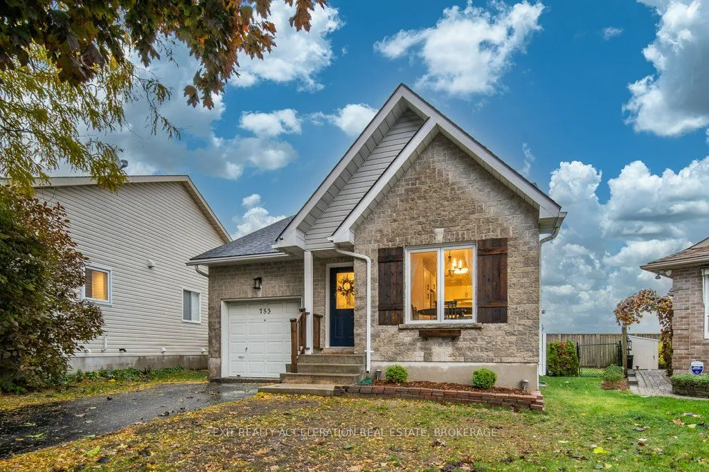 753 Shire's Way, ON K7M 8X9