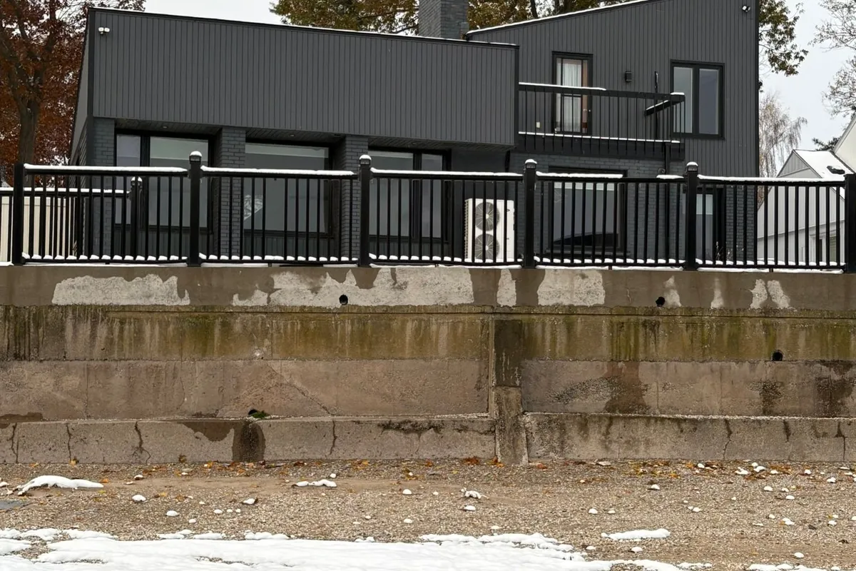 13 Lakewood Crescent, ON L3K 2S9