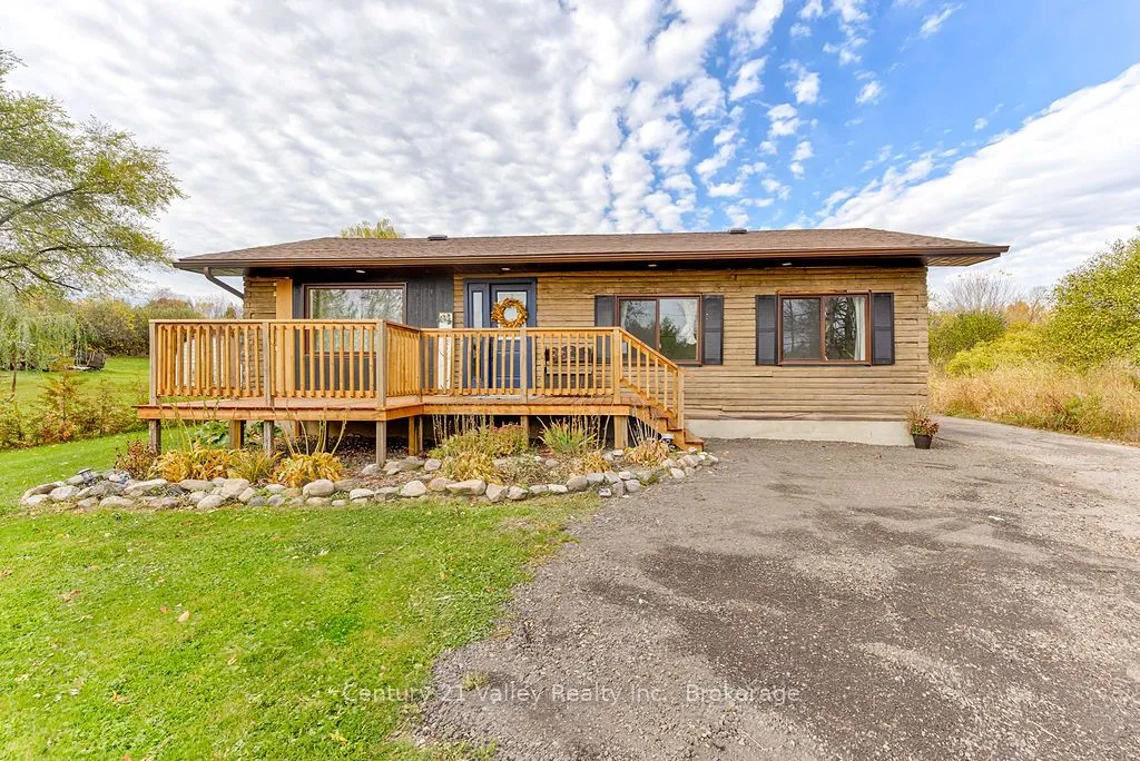 136 Pucker Street, ON K7V 3Z9