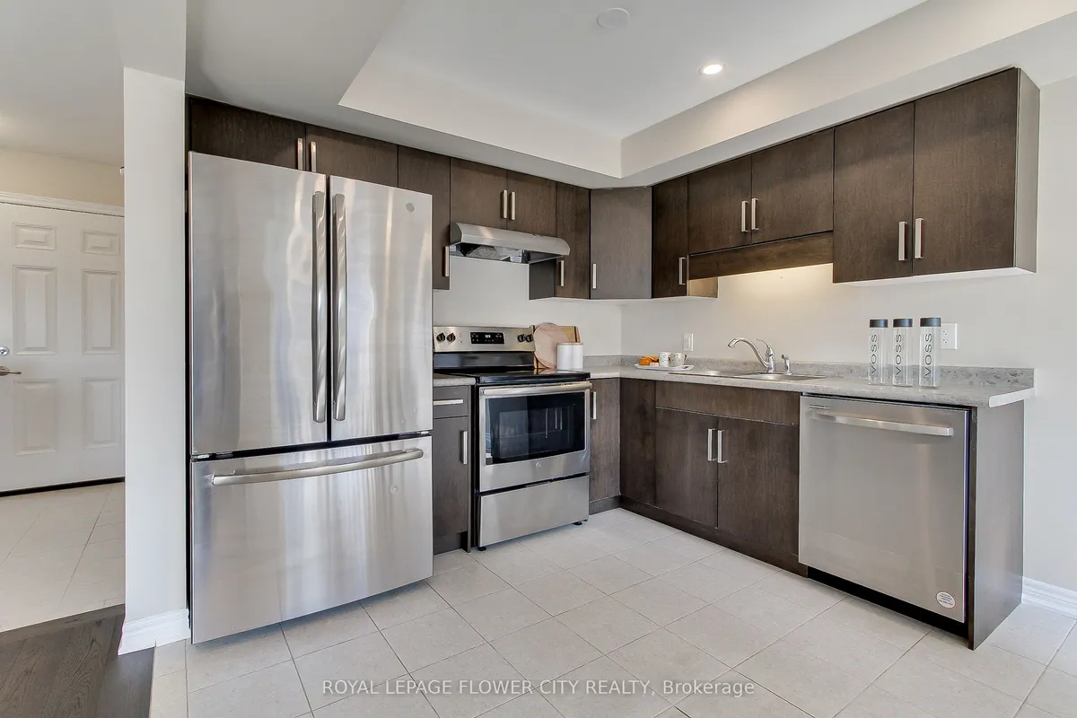 28 Wilkerson Street, ON L2V 0G4