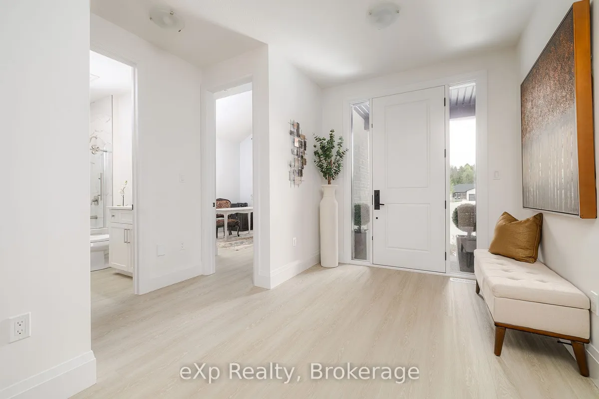 41 Gilmer Crescent, ON N4W 0H3