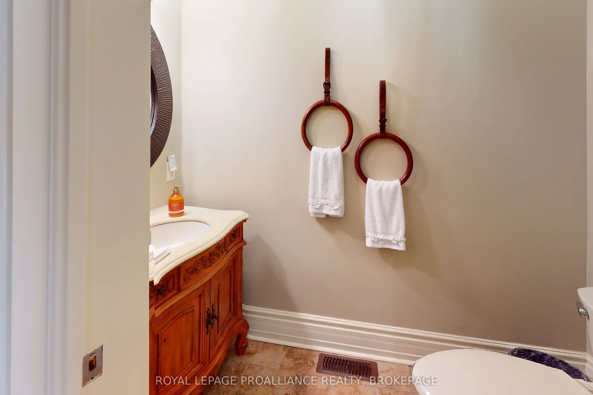 147 1000 Island Parkway, ON K7G 2V4