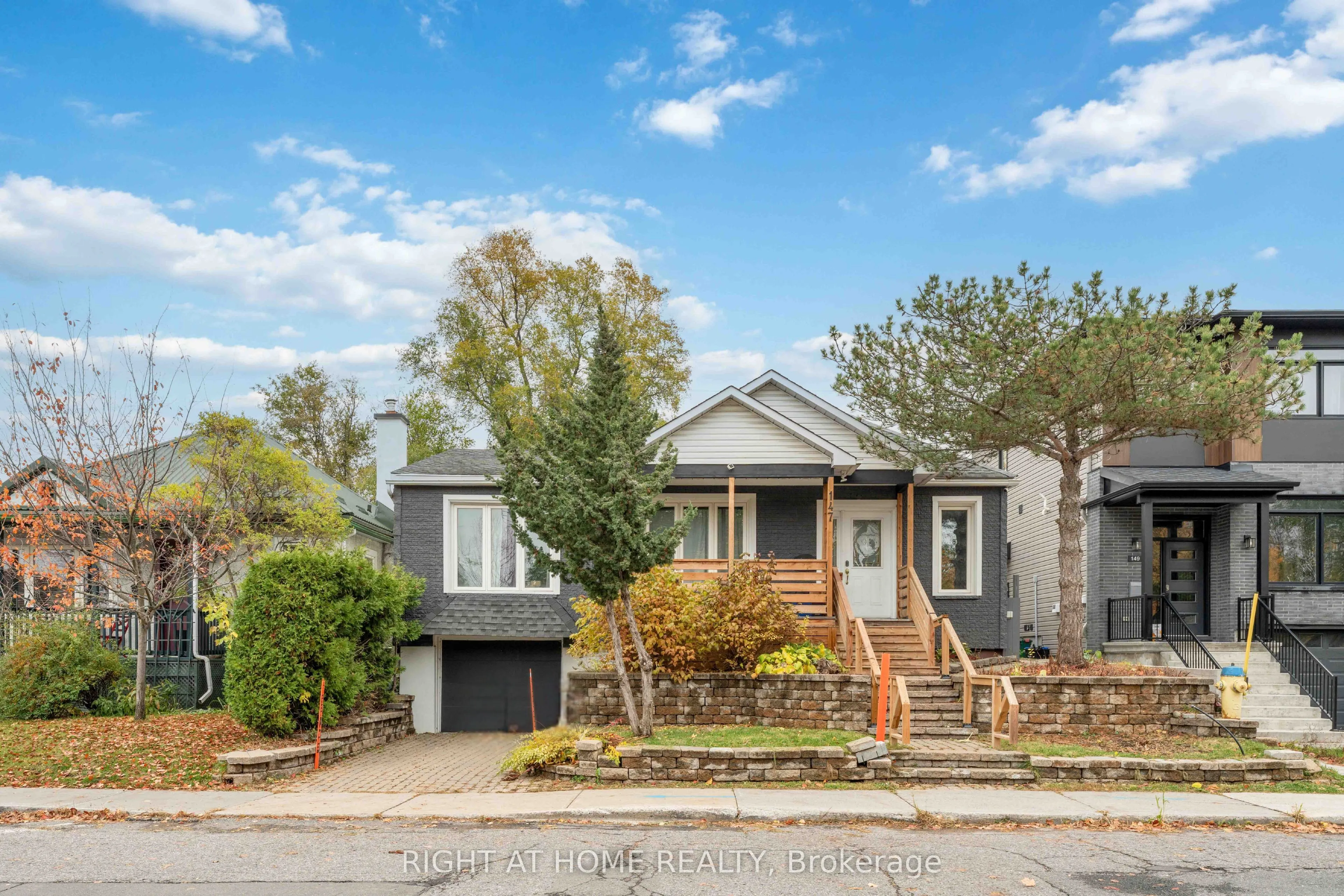 147 Longpre Street, ON K1L 7J5