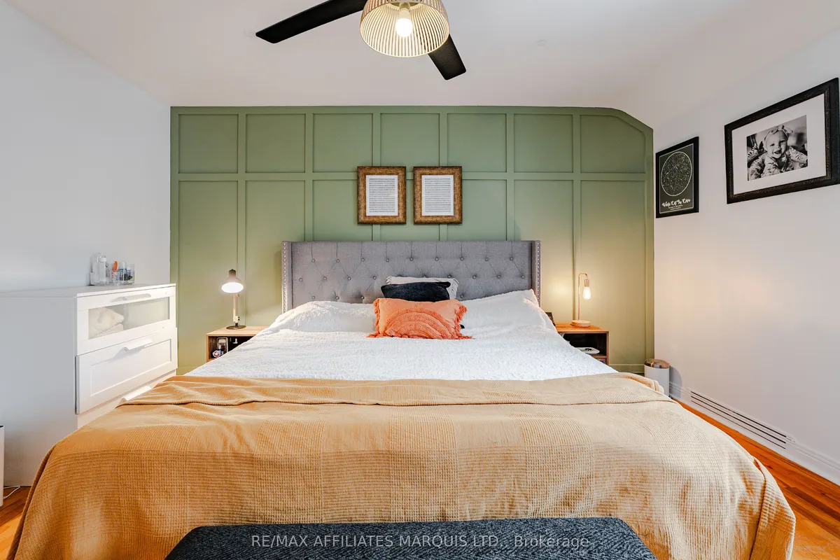 12 Bryden Avenue, ON K6H 5M5