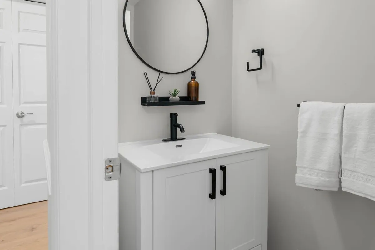 455 Winchester Drive, ON N2T 1H6