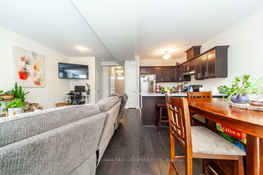 99 Manhattan Court, ON L2R 0B8