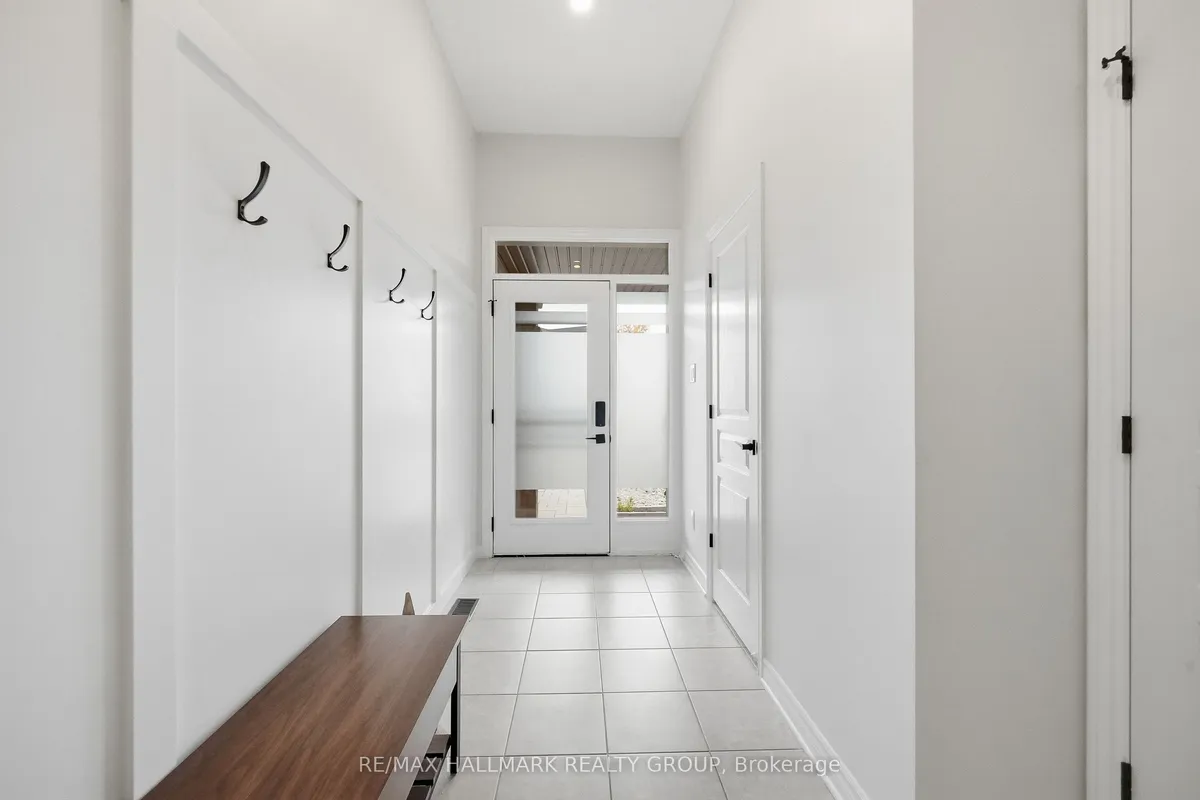 314 Melodie Street, ON K1W 0H9