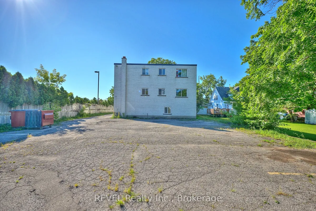 3865 Front Street, ON L2G 6G3