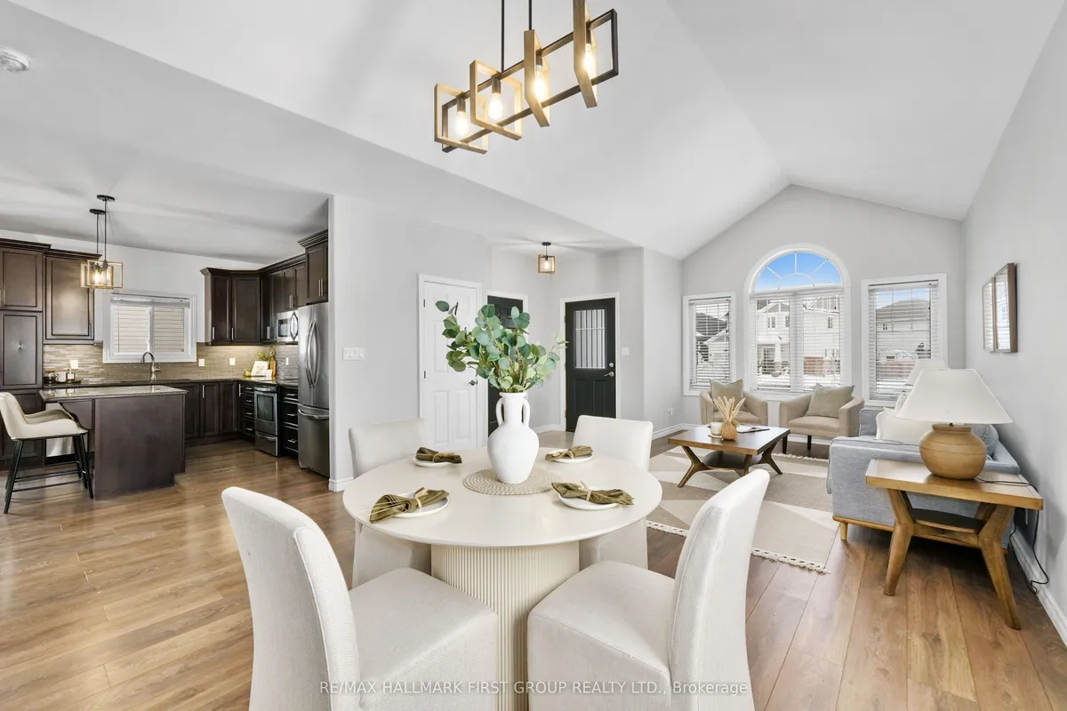 10 Walnut Crescent, ON K8N 0E3