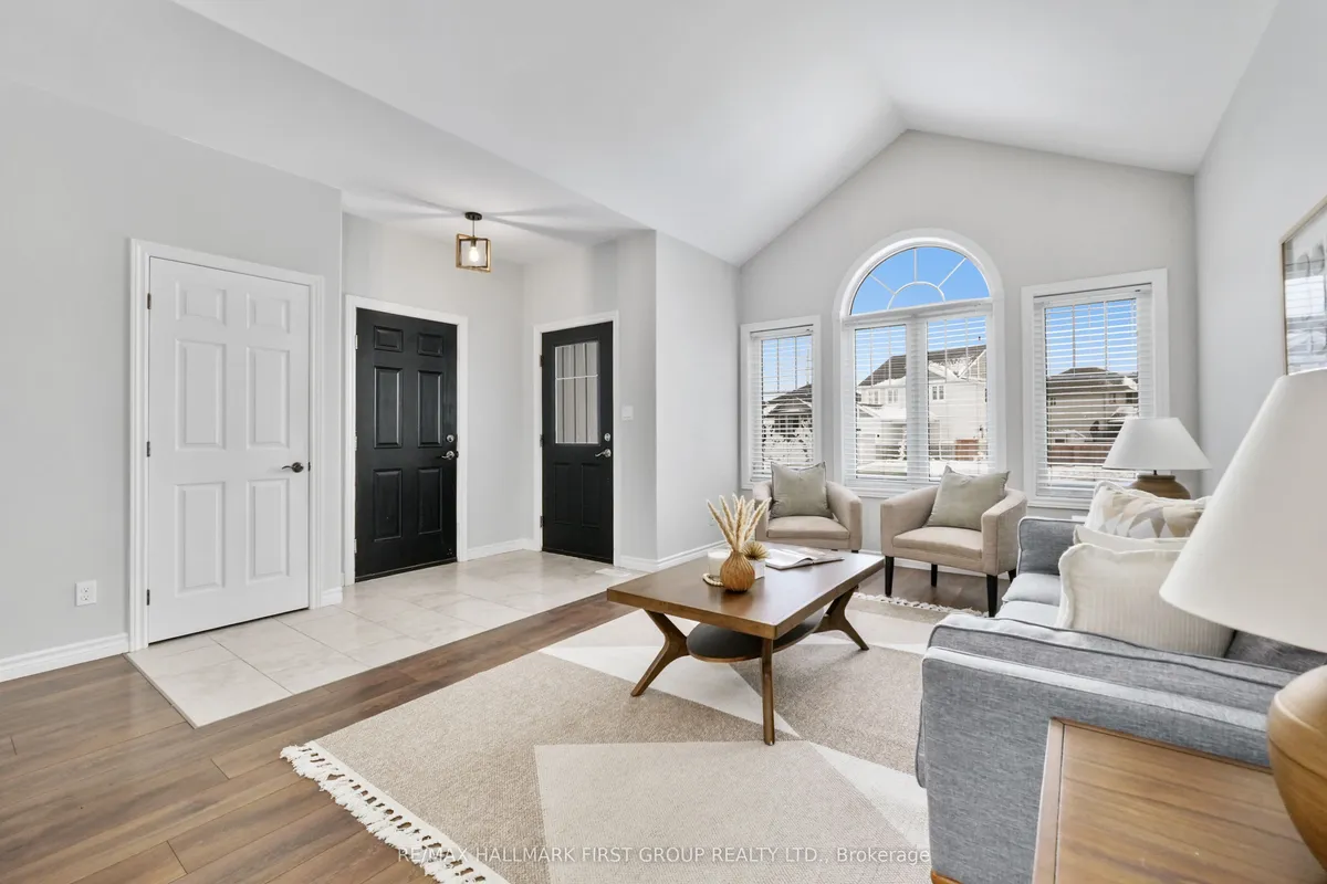 10 Walnut Crescent, ON K8N 0E3