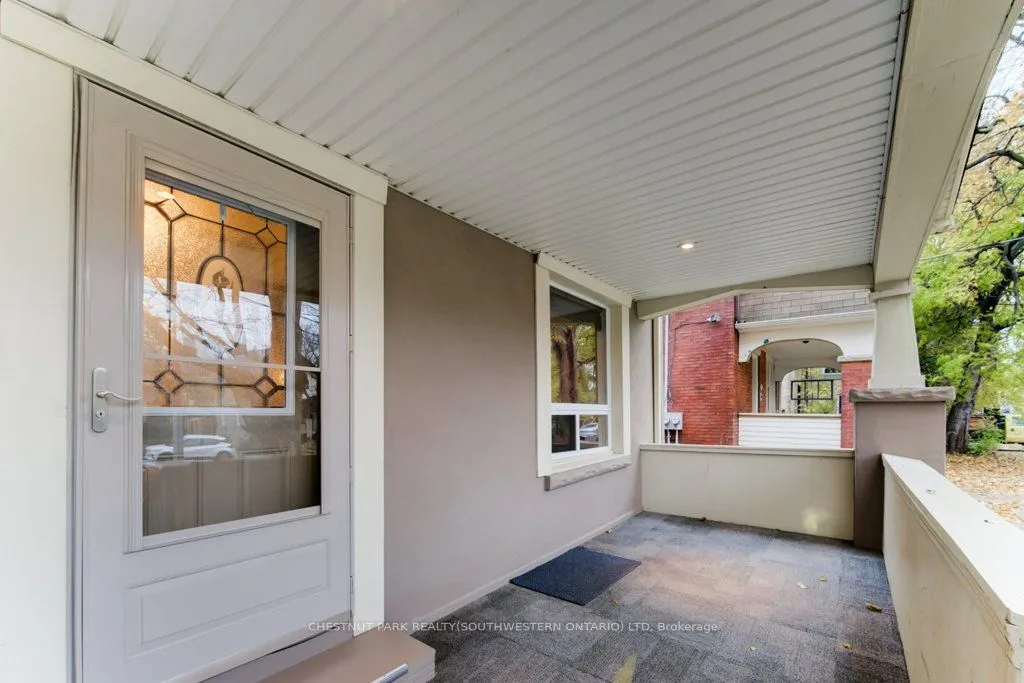 26 St. Leger Street, ON N2H 4L9