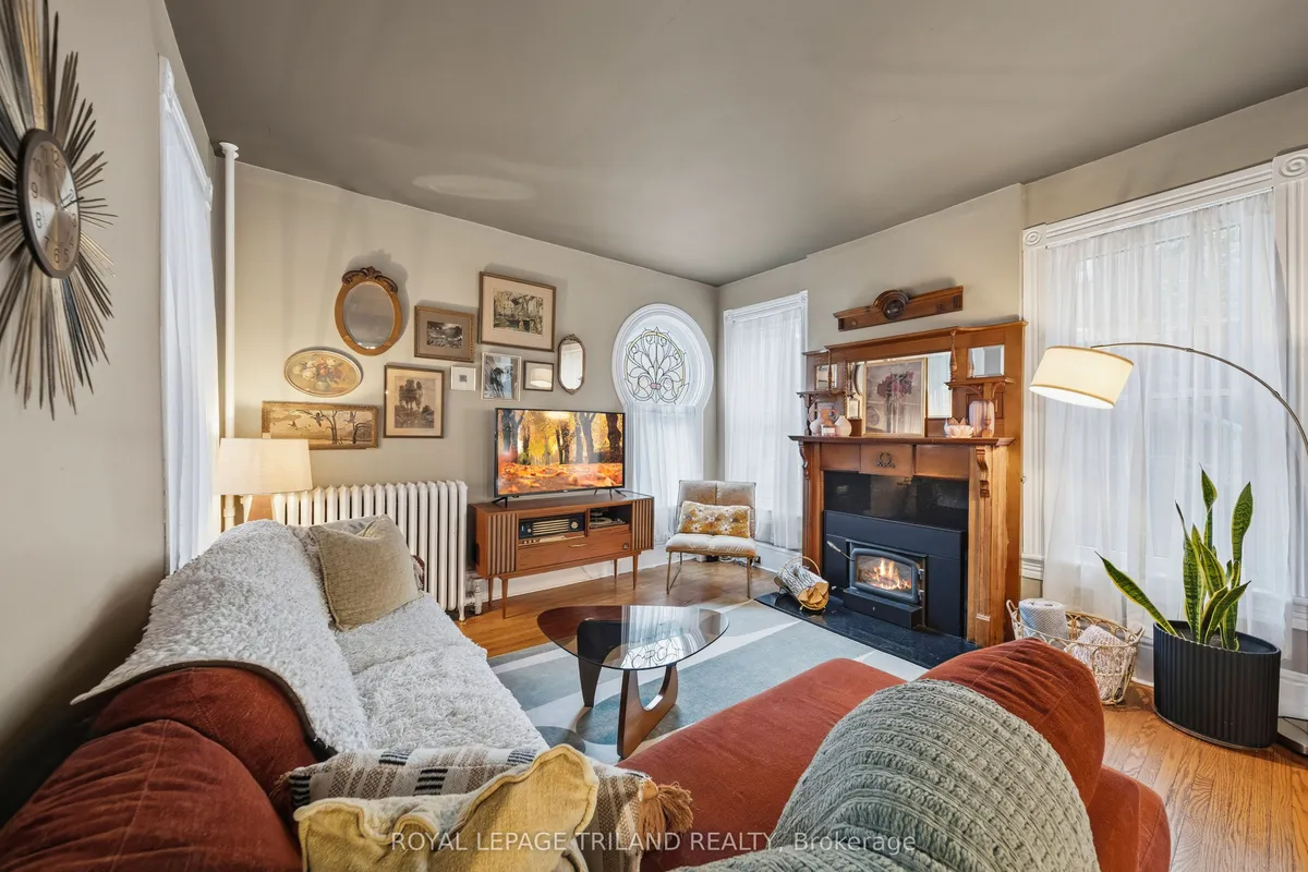 34 Gladstone Avenue, ON N5R 2L4