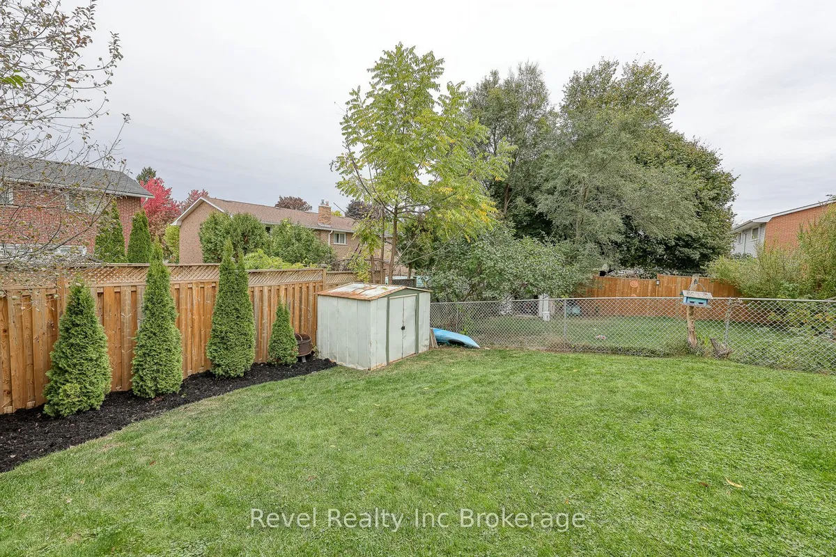 1011B Vanier Avenue, ON N4S 4K5