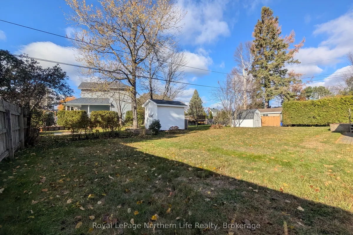 41 Desgroseilliers Street, ON P2B 3B6