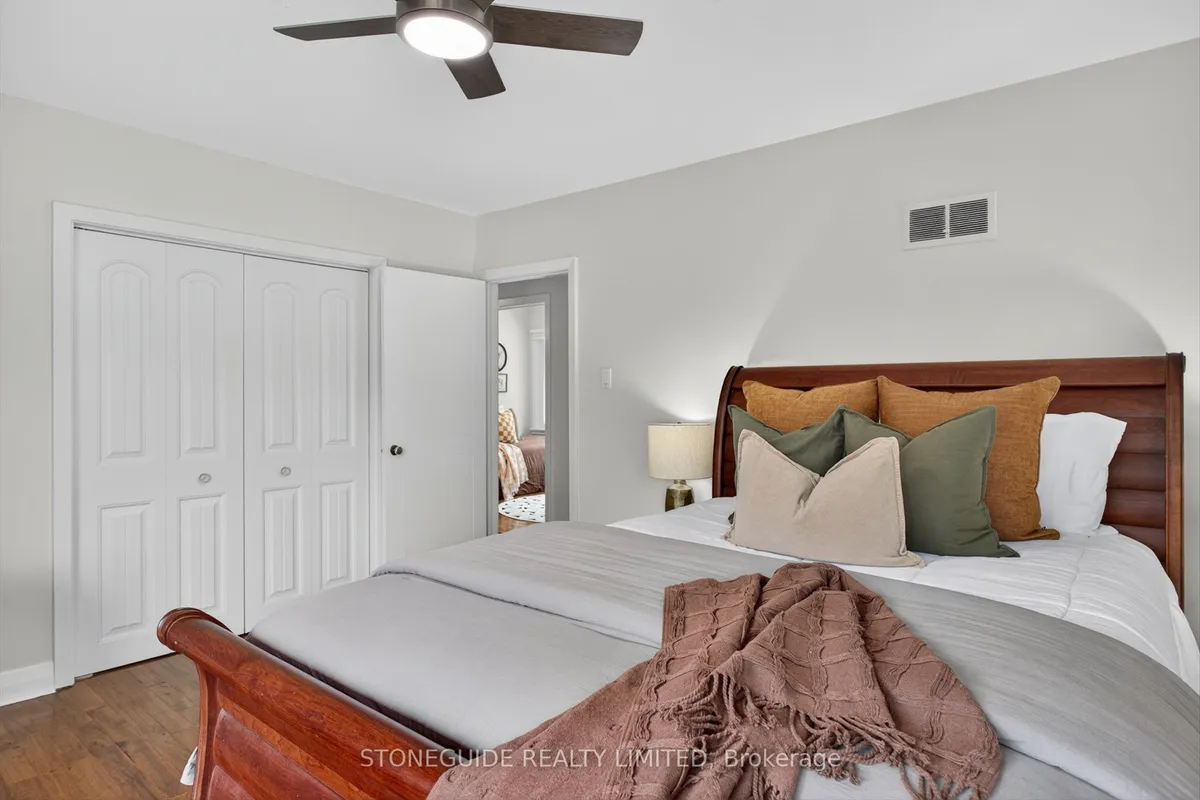 754 Hopkins Avenue, ON K9J 4Y5