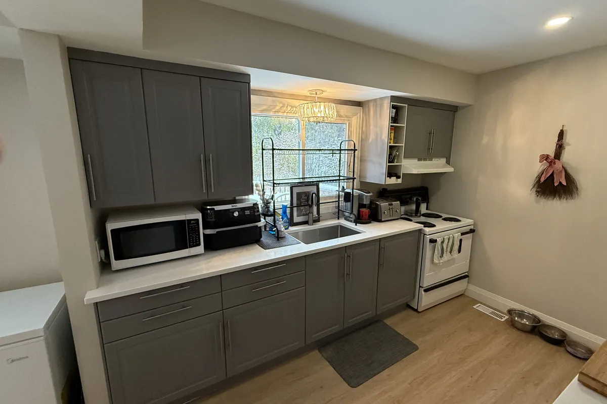 1000 Bourne Crescent, ON K7M 6N4