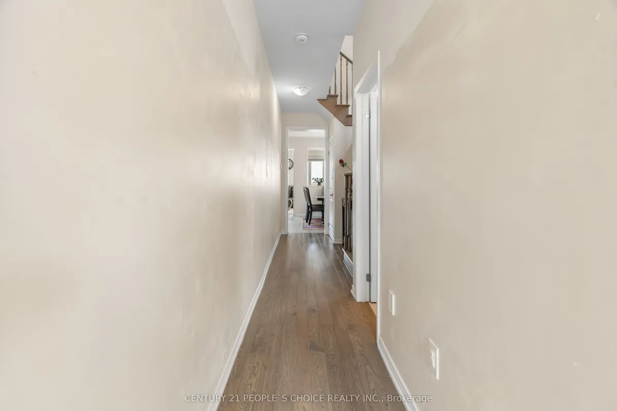 8670 Chickory Trail, ON L2H 3S5