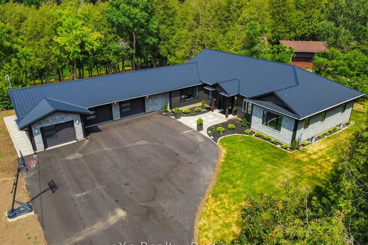 442 South River Road, ON N0B 1S0