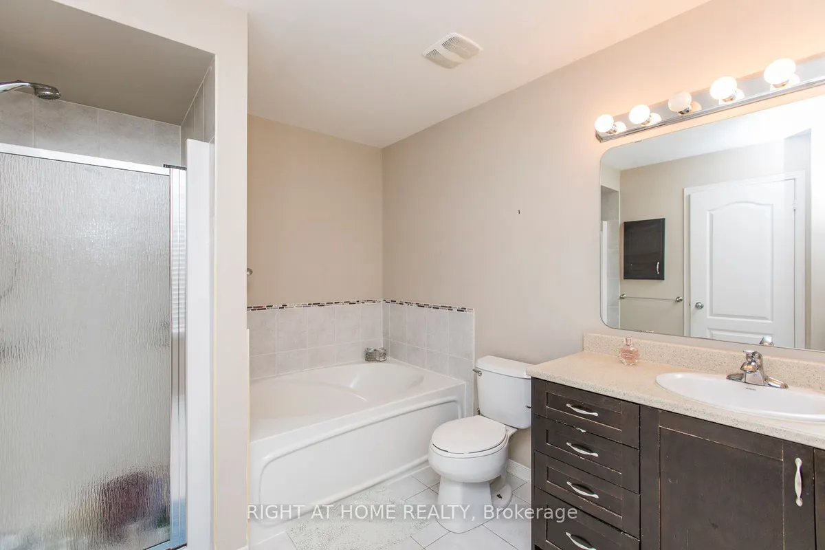 241 Badgeley Avenue, ON K2T 0A7