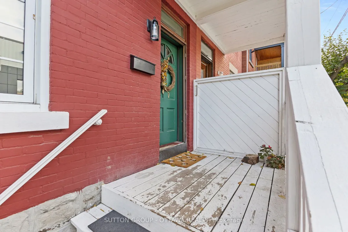 154 Arlington Avenue, ON K1R 5S7