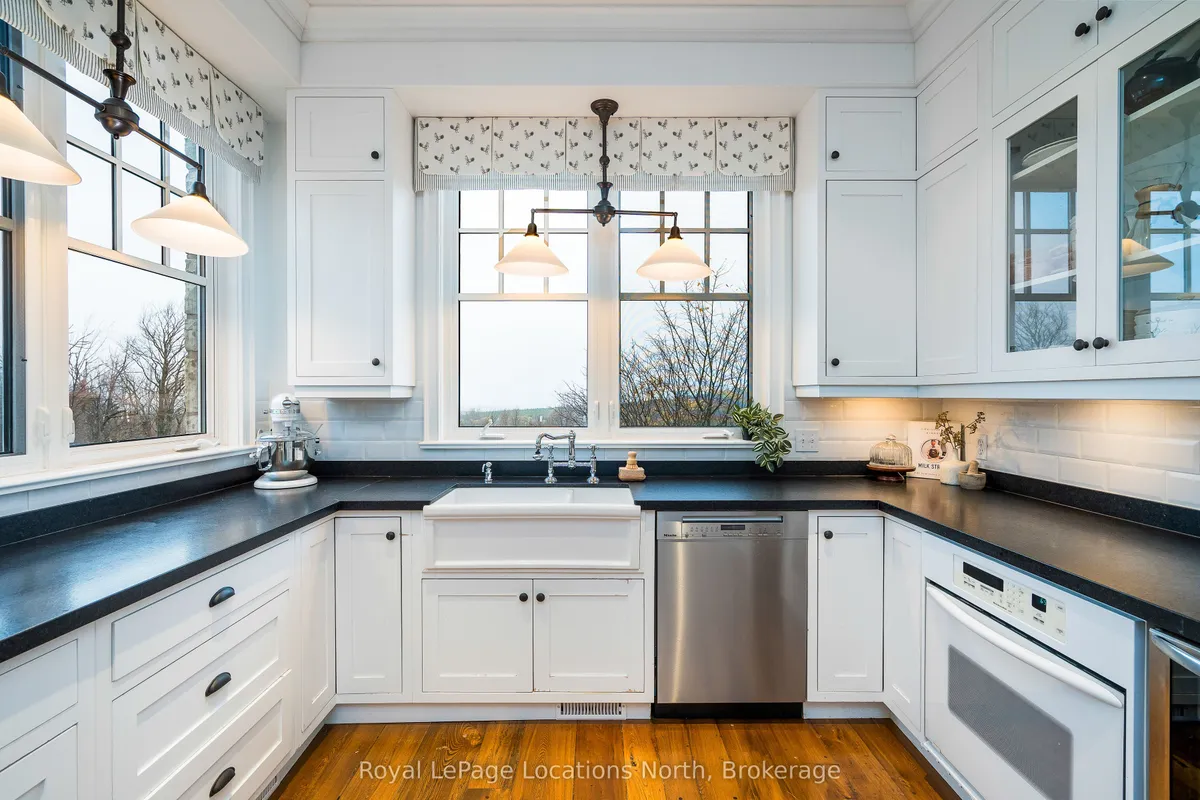 556036 6th Line, ON N0H 1J0