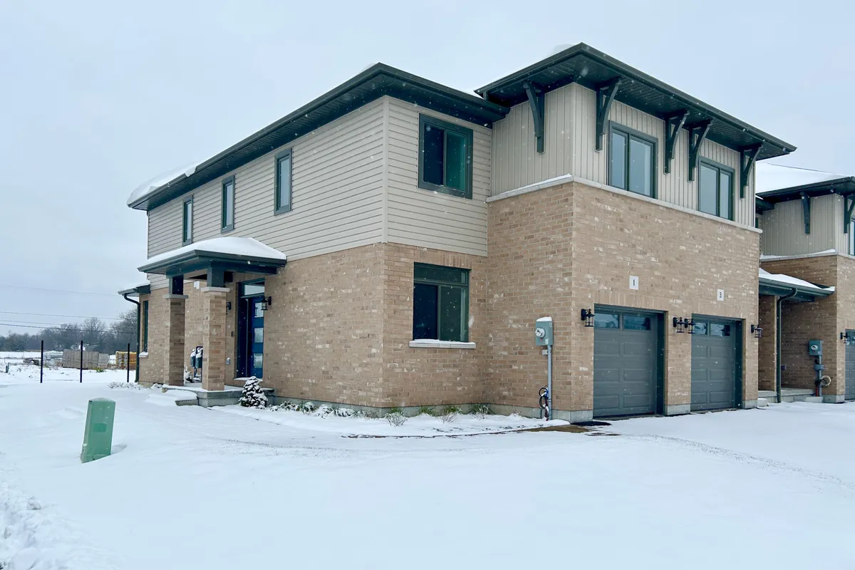 1 Otonabee Street, ON K8N 0T3