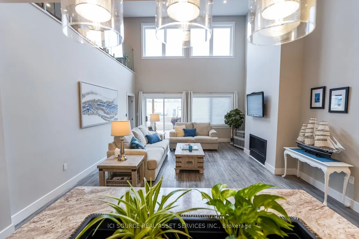 1306 15th Avenue, ON N4K 5R9