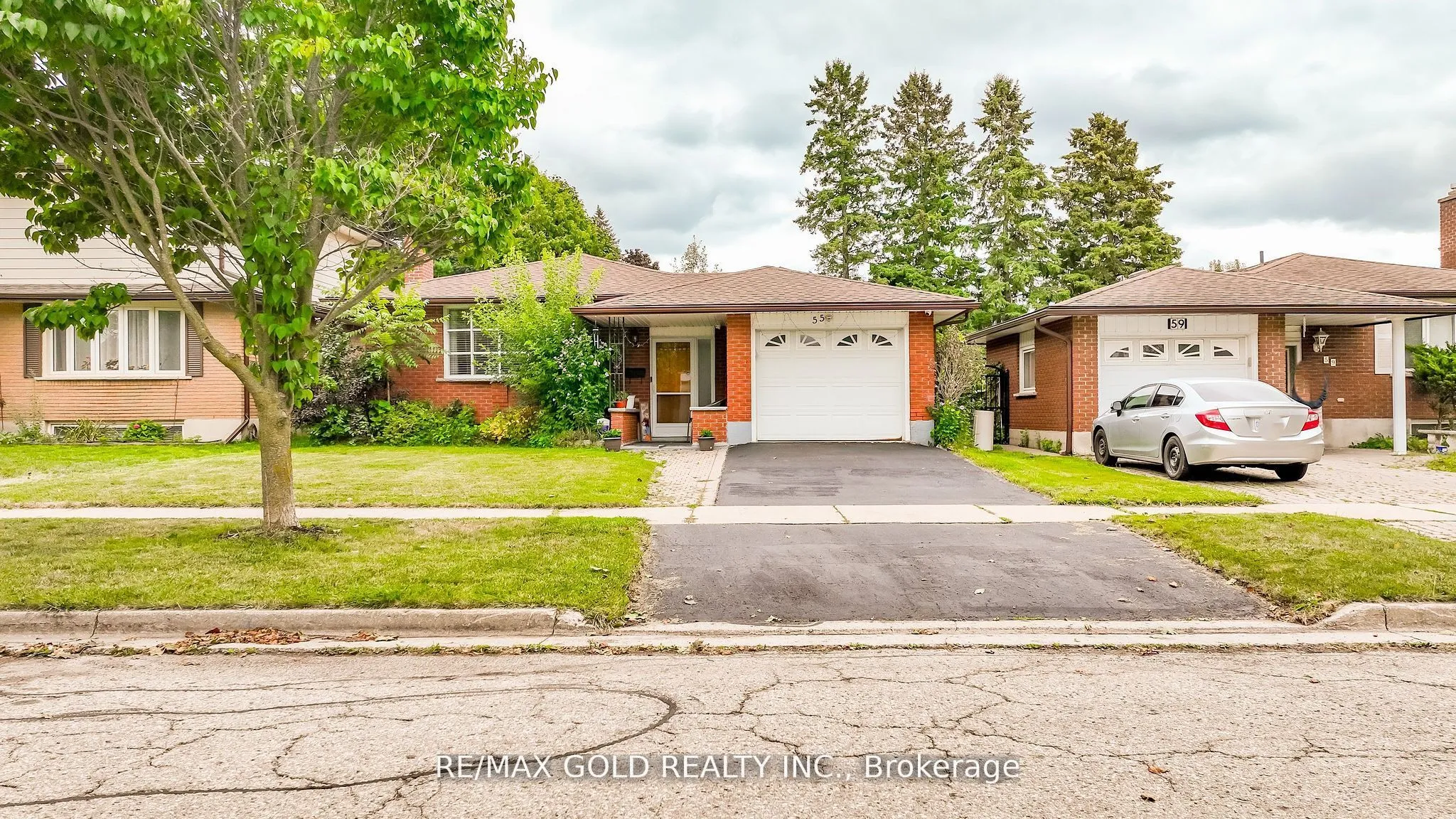 55 Ramblewood Way, ON N2N 1G8