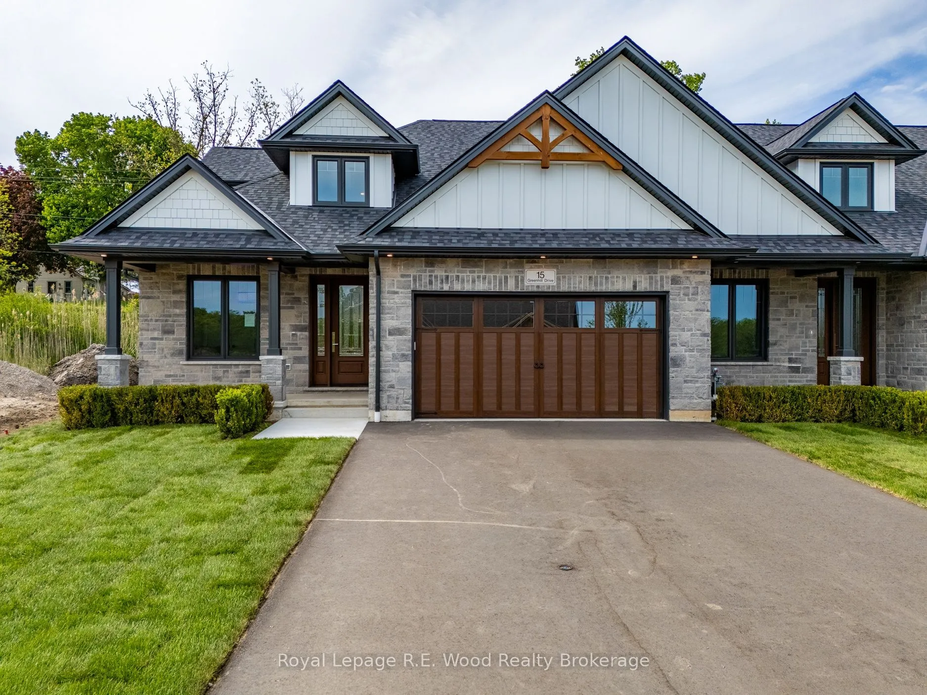 15 Greenhill Drive, ON N4G 2K6