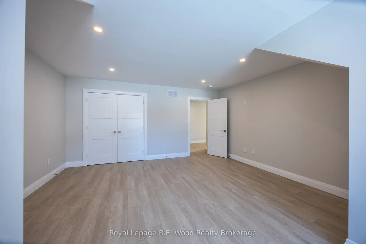 15 Greenhill Drive, ON N4G 2K6